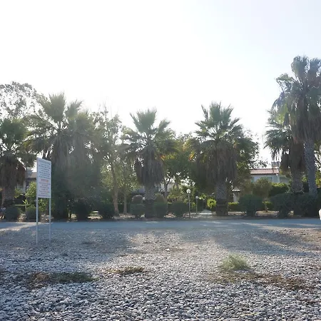 Semesterbostad Faros Beach Family *